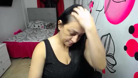 Amelia online show from April 2, 1:13 am