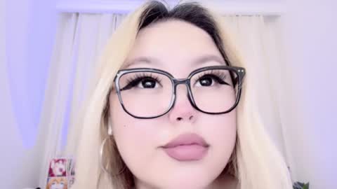 Amelia online show from March 8, 1:39 am