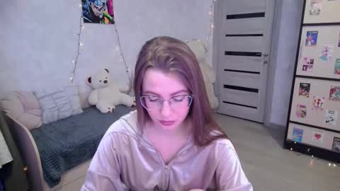 ameliacassel online show from November 5, 4:36 am