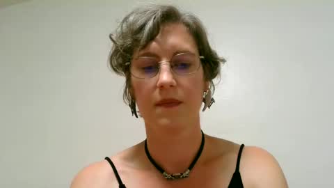 Ameliaishka online show from September 21, 4:16 am