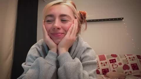 Amelia   online show from December 2, 5:32 pm