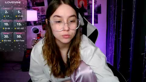 Amelia online show from May 1, 11:48 am