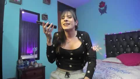 Snapshot of ameliasexdoll chatting on September 17, 10:46 pm ameliasexdoll online show from September 17, 10:46 pm