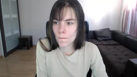 Amelie online show from November 1, 12:59 pm