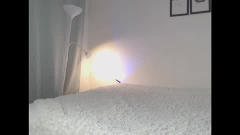 amelinamersi online show from September 30, 7:57 pm