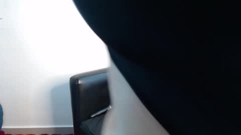 Amelia online show from October 6, 4:14 pm