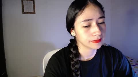 Snapshot of amelycaro chatting on December 28, 5:33 am Amely online show from December 28, 5:33 am
