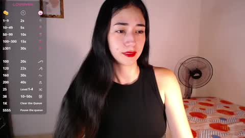 Snapshot of amelycaro chatting on December 2, 5:19 am Amely online show from December 2, 5:19 am