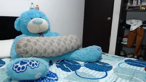 Lucian online show from February 18, 1:10 am