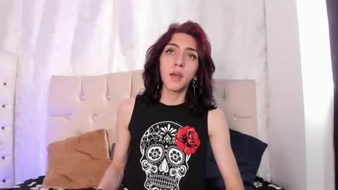 amethyst_01_ online show from January 10, 7:54 pm