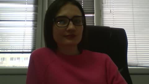 Snapshot of amethystnight_ chatting on February 18, 11:11 am Julia online show from February 18, 11:11 am