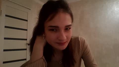 Snapshot of amethystnight_ chatting on March 3, 9:11 am Julia online show from March 3, 9:11 am