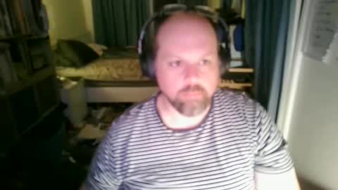 Snapshot of amf_1982 chatting on February 26, 11:11 am Andy online show from February 26, 11:11 am