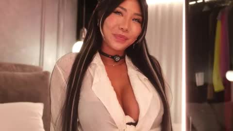 Ami online show from November 25, 4:06 pm