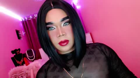 Snapshot of amiadoll chatting on March 5, 3:07 pm Queen Mireska online show from March 5, 3:07 pm