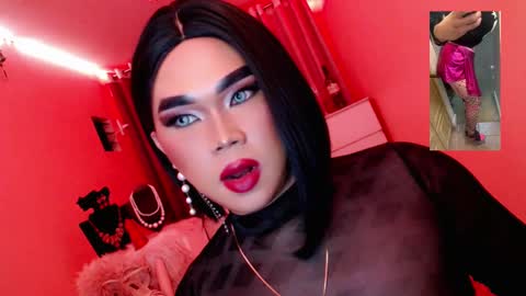 Snapshot of amiadoll chatting on March 2, 4:10 pm Queen Mireska online show from March 2, 4:10 pm
