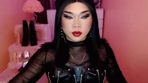 Queen Mireska online show from September 26, 4:04 pm