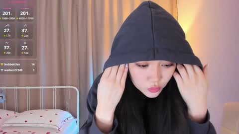 AmiliYan online show from February 7, 10:18 am