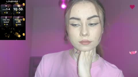 Snapshot of amina_lux chatting on January 26, 11:29 pm Amina online show from January 26, 11:29 pm