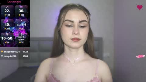Snapshot of amina_lux chatting on January 13, 1:23 am Amina online show from January 13, 1:23 am