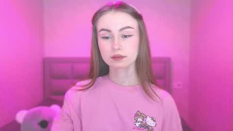 Snapshot of amina_lux chatting on March 3, 10:52 pm Amina online show from March 3, 10:52 pm
