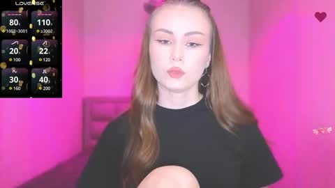 Snapshot of amina_lux chatting on February 9, 11:15 pm Amina online show from February 9, 11:15 pm