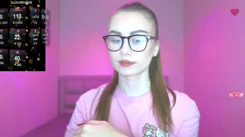 Snapshot of amina_lux chatting on February 7, 11:13 pm Amina online show from February 7, 11:13 pm