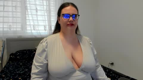 Amira Vyxen online show from March 30, 6:57 am