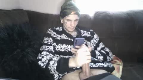 amiri_sweater online show from February 26, 3:21 pm