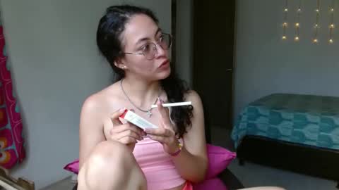 Snapshot of amitlu_ chatting on January 21, 6:55 pm amitlu_ online show from January 21, 6:55 pm