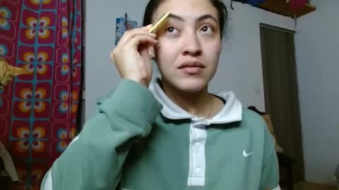 Snapshot of amitlu_ chatting on February 17, 12:54 am amitlu_ online show from February 17, 12:54 am