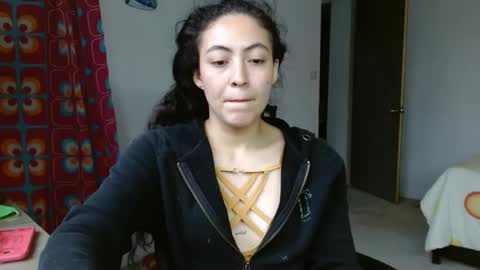 Snapshot of amitlu_ chatting on February 28, 10:17 pm amitlu_ online show from February 28, 10:17 pm