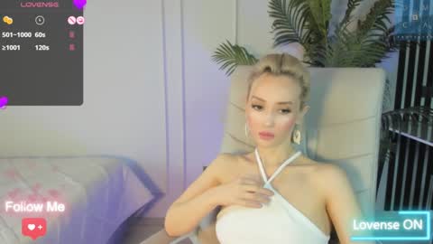 Snapshot of amiwong chatting on January 19, 5:58 am amiwong online show from January 19, 5:58 am