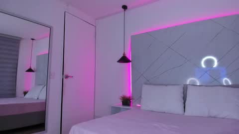 Snapshot of ammy_camm chatting on January 25, 6:55 am Ammy  online show from January 25, 6:55 am