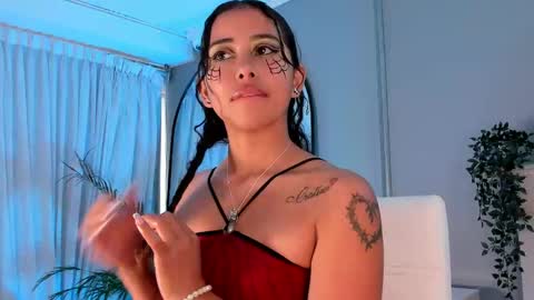 Ammy Nova online show from October 9, 8:25 pm