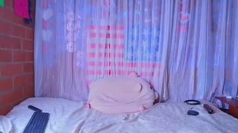 Ammy Stones online show from March 28, 7:59 pm