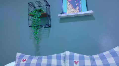 A M M Y  online show from April 19, 6:10 pm