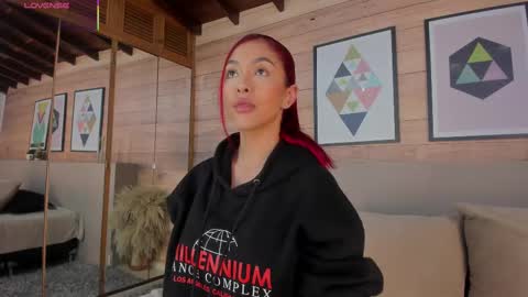 Ammy Scott  online show from September 30, 11:15 pm