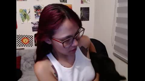 Snapshot of ammysweetx chatting on March 5, 2:25 am yisel online show from March 5, 2:25 am