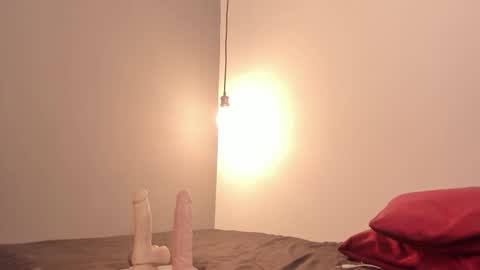 Snapshot of ammytorrez_ chatting on September 12, 1:35 pm ammytorrez_ online show from September 12, 1:35 pm