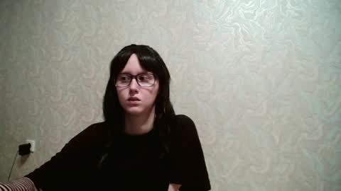 Amomira honeyx online show from August 3, 3:41 am