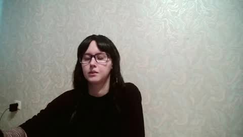 Amomira honeyx online show from August 9, 4:29 am