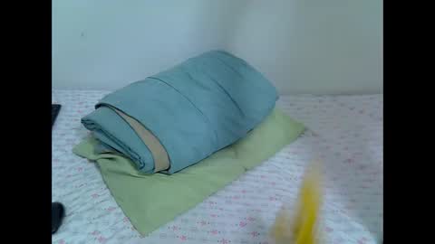 Snapshot of amor_anny chatting on February 19, 11:38 am anny online show from February 19, 11:38 am