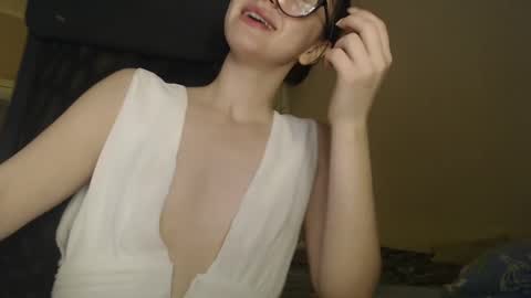 miss unforgettable online show from January 29, 4:58 am