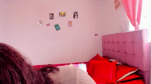 Snapshot of amunet_ chatting on February 27, 12:45 pm Amunet online show from February 27, 12:45 pm