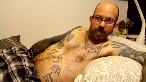 amunrethegod online show from January 25, 3:30 pm