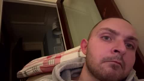 amwillz1997 online show from November 3, 7:26 pm