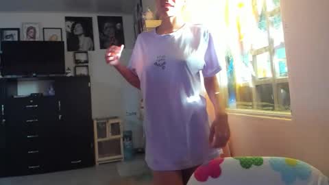 AmyEloise online show from December 22, 9:54 pm