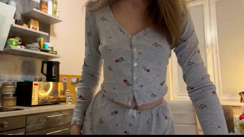 Amy Chill online show from January 14, 7:00 pm