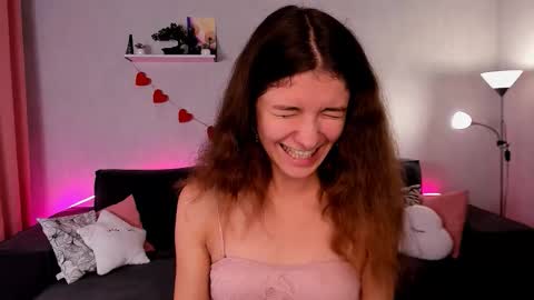 Amy online show from September 25, 8:54 am